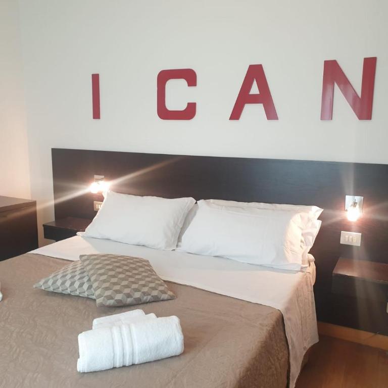 Hotel Bianca Vela - Camera Matrimoniale/Doppia con Letti Singoli con Doccia - 5