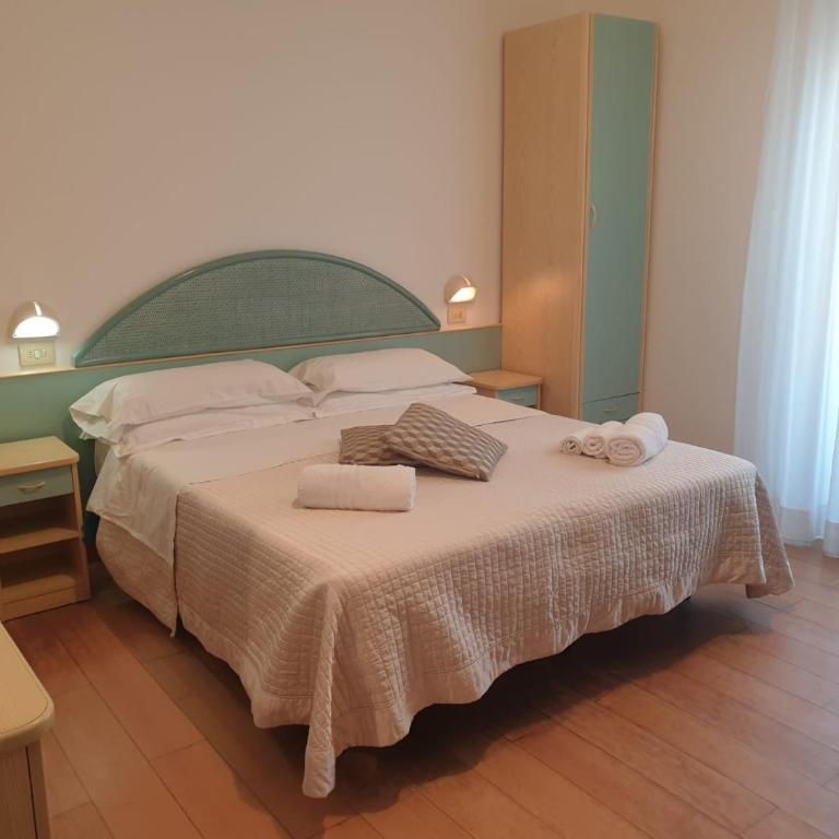 Hotel Bianca Vela - Camera Quadrupla Comfort - 2
