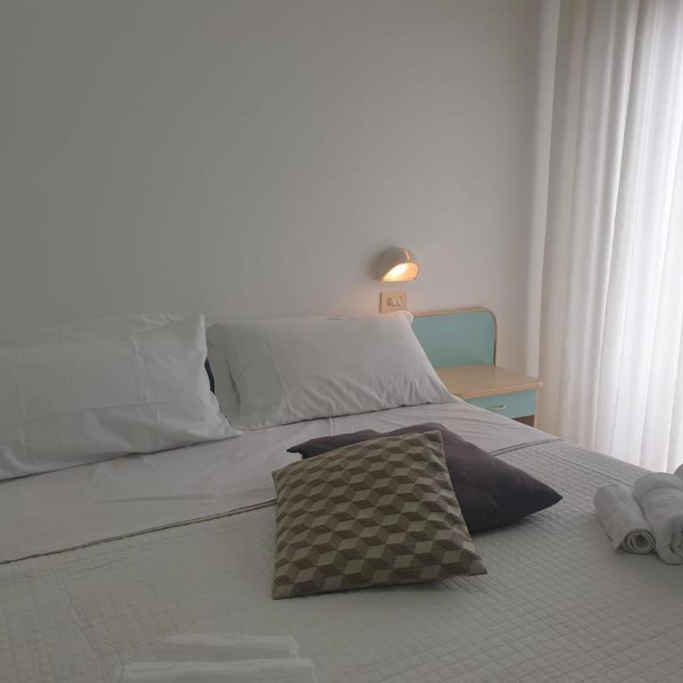 Hotel Bianca Vela - Camera Tripla - 2