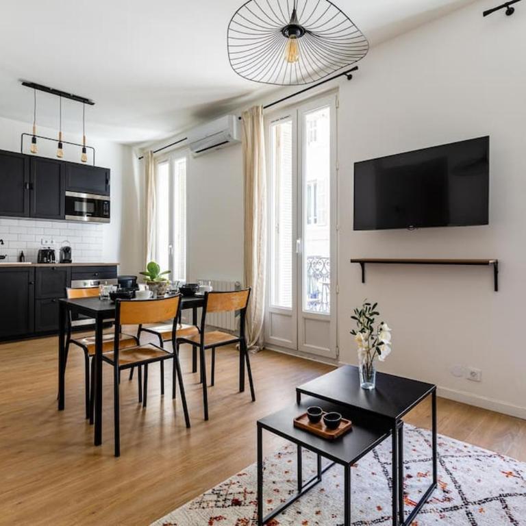 IMHOST - Appartement luxueux climatisé -Marseille -Le Panier - Appartement 2 Chambres - 1