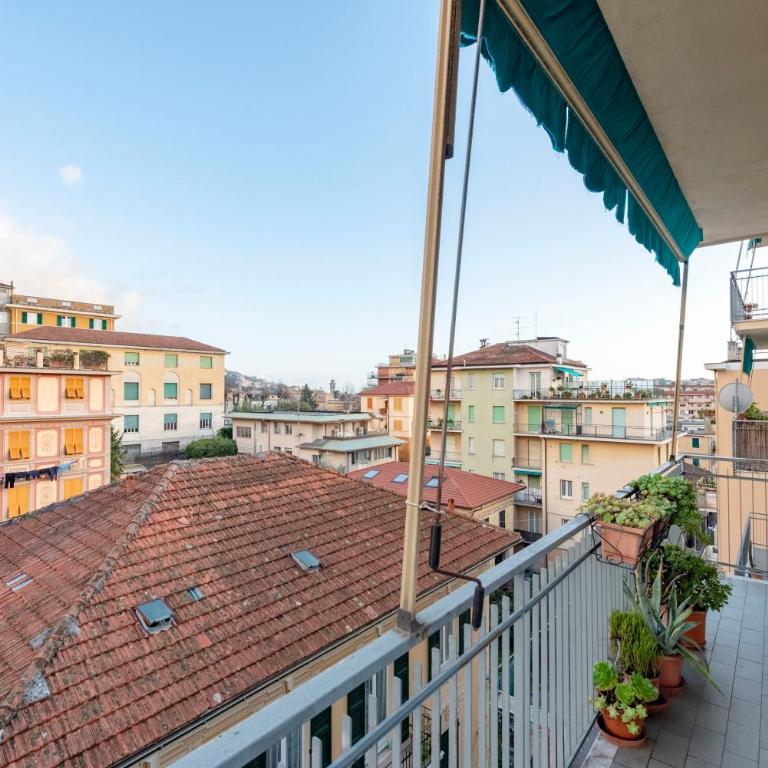JOIVY Stylish flat with balcony near Rapallo Castle - Appartamento con 1 Camera da Letto - 4