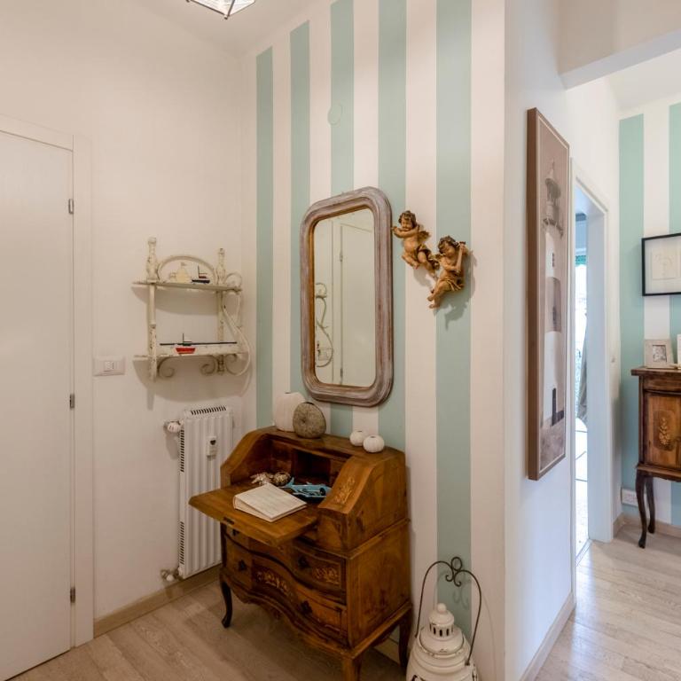 JOIVY Stylish flat with balcony near Rapallo Castle - Appartamento con 1 Camera da Letto - 22
