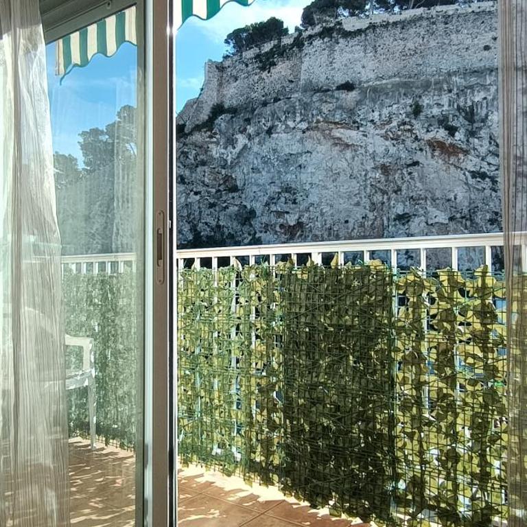 Gran apartamento cerca del mar y Castillo - Apartamento - 9