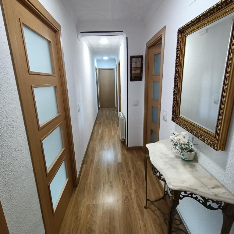 Gran apartamento cerca del mar y Castillo - Apartamento - 45