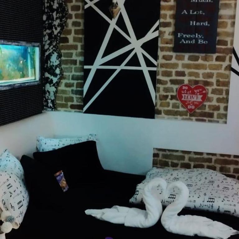 Studio Apartman Black & White Centar Sarajevo free parking - One-Bedroom Apartment - 4