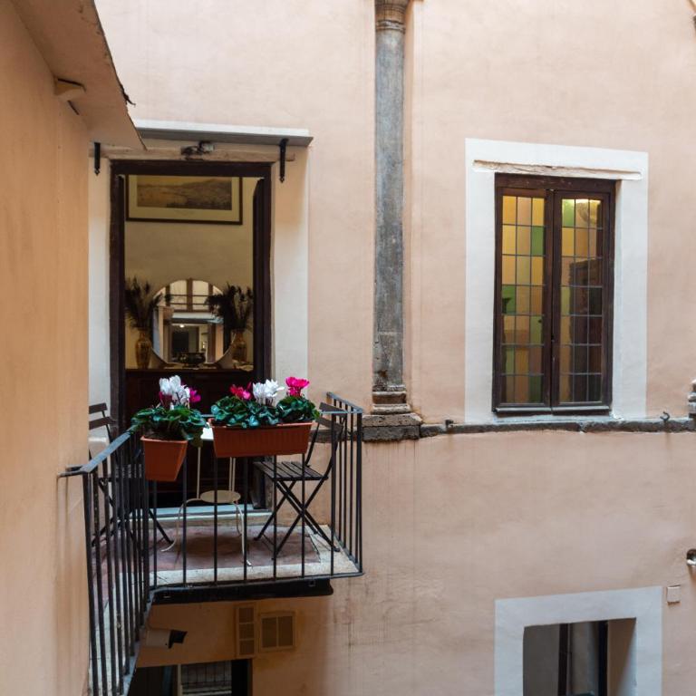 Cartari, Renaissance flat a few steps from piazza Navona and Vatican - One-Bedroom Apartment - 25