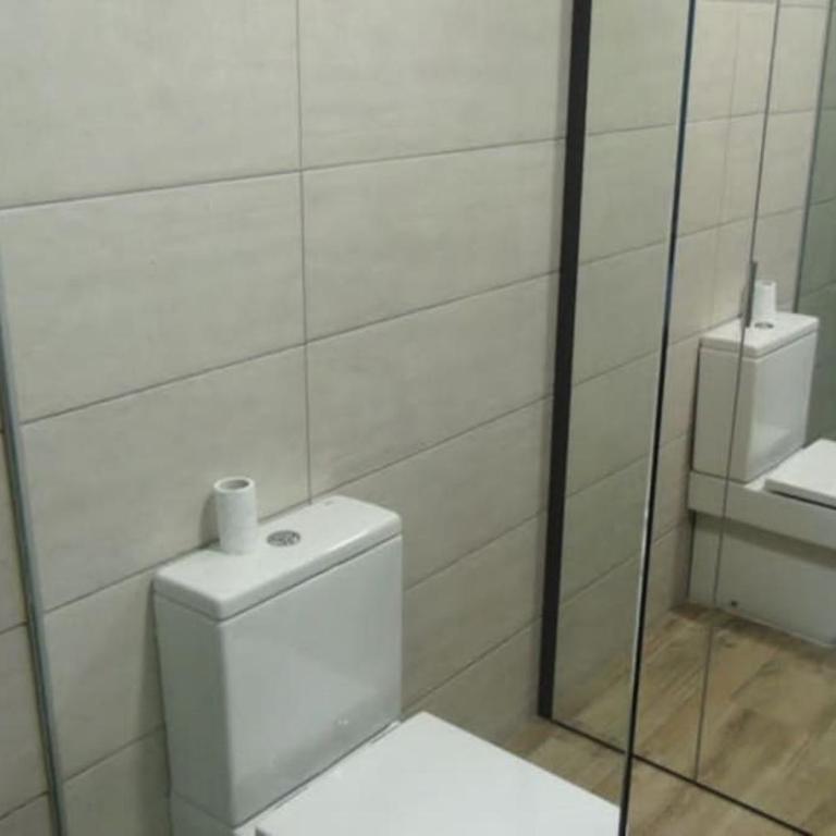 ¡Alojamiento a 100m de la playa en Moraira! - Three-Bedroom Apartment - 2