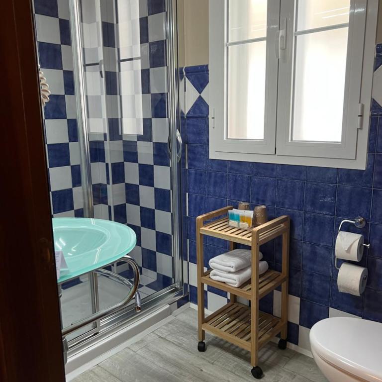Alameda Hostal Boutique - Habitación Doble con terraza - 1 o 2 camas - 3