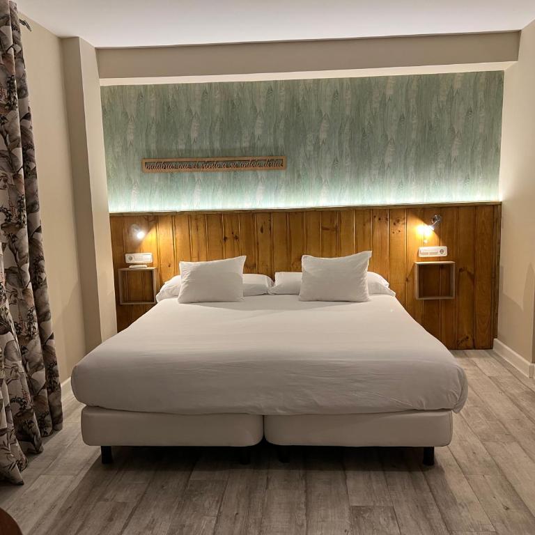 Alameda Hostal Boutique - Habitación Doble con terraza - 1 o 2 camas - 6