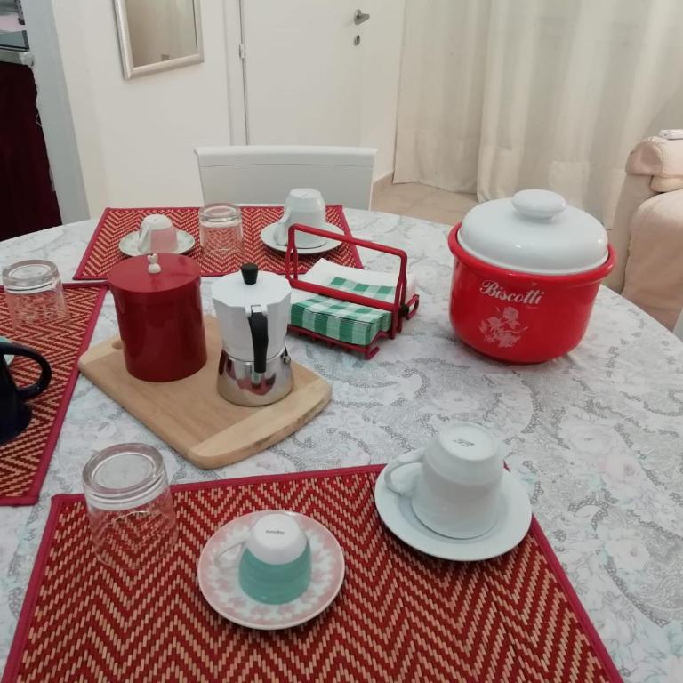 Rosso Quintino - Appartamento con 2 Camere da Letto - 9