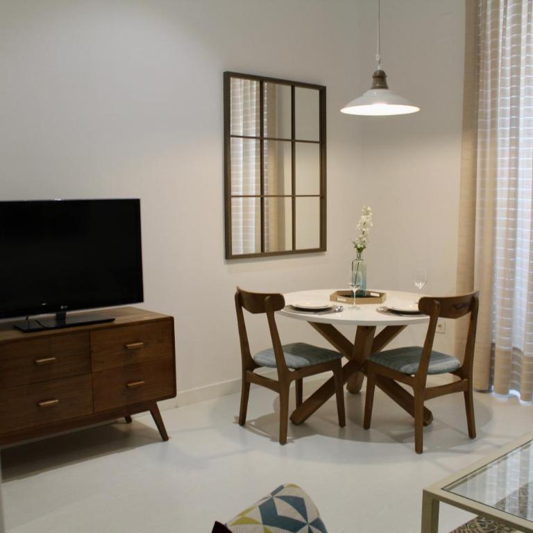 WISH SUITE MARQUES DE PARADAS DE SEVILLA - Apartment - Ground Floor - 36