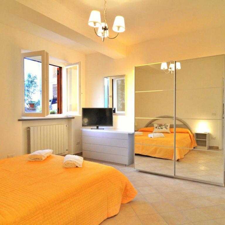 Lemon Flats Sorrento - Deluxe Apartment with Sea View - 12