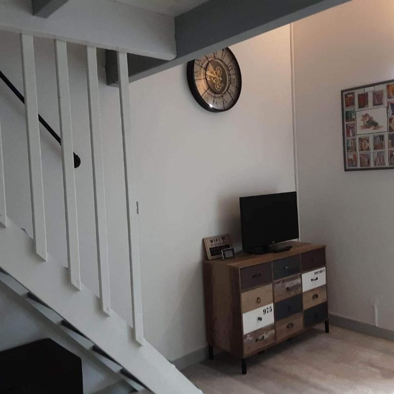 Les Mourguettes - One-Bedroom Apartment - 9