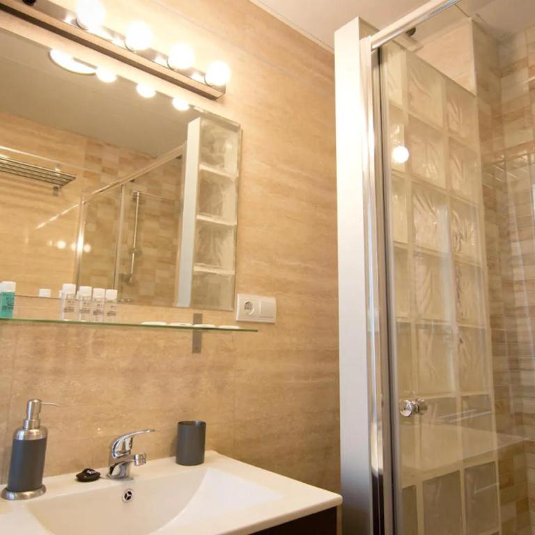 Holidays2Malaga Comfort Center - Apartamento con terraza - 6