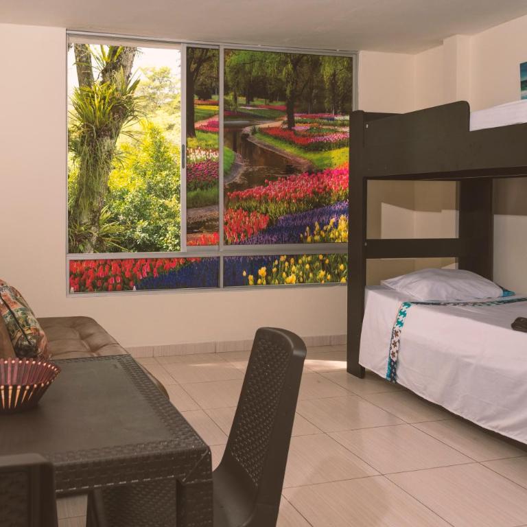 APARTAESTUDIOS AMOBLADOS ARBOLEDA DE CADIZ - Apartamento de 1 dormitorio - 3
