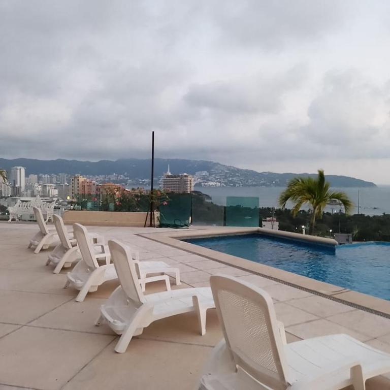 Sun Set Acapulco - Habitación Familiar con vistas al mar - 4