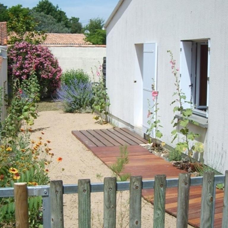 Maison proche forêt, plage et commerces - 2 ch, terrasse, jardin clos, parking privé, animaux acceptés - FR-1-22-231 - Casa Vacanze (4 Adulti) - 2