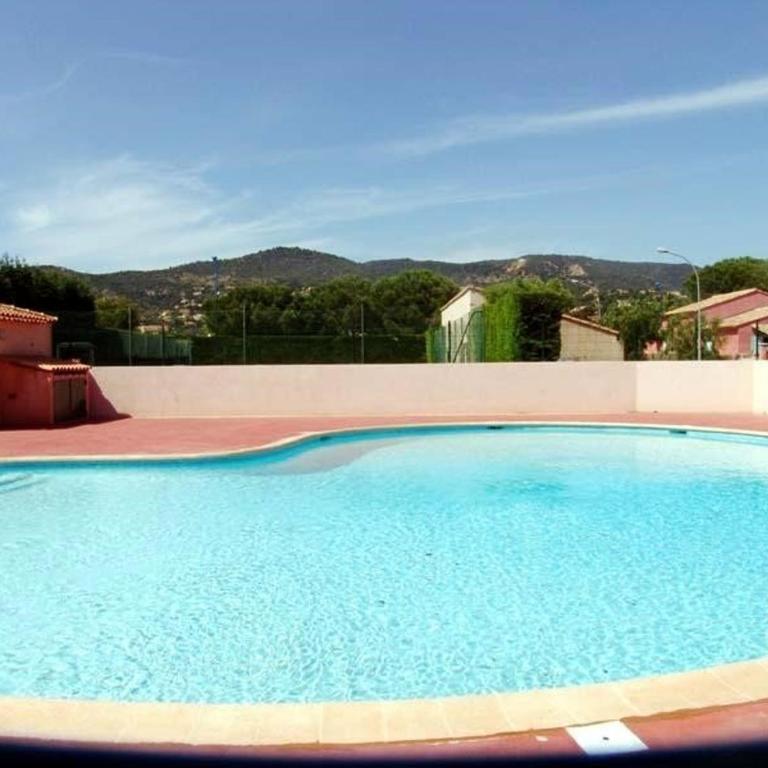 Maison 2 pièces mezzanine, 6 couchages, piscine, tennis, proche plage - Bormes-les-Mimosas - FR-1-251-273 - Maison de Vacances - 2