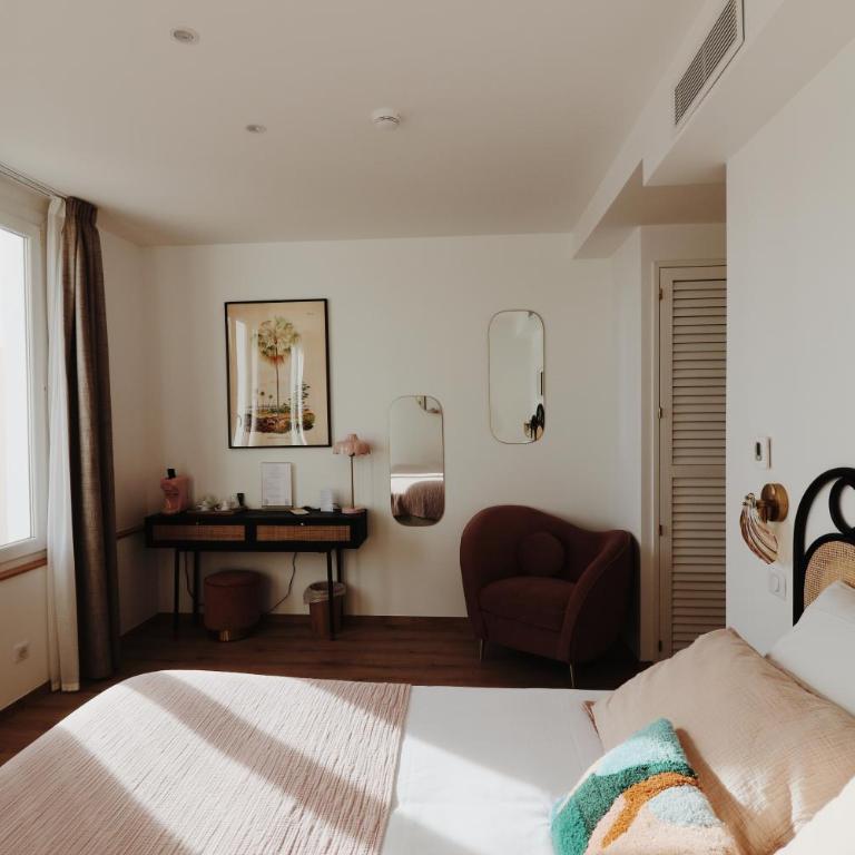 Le Rose Thé - Chambre Double avec Jacuzzi et Terrasse Privée - 16
