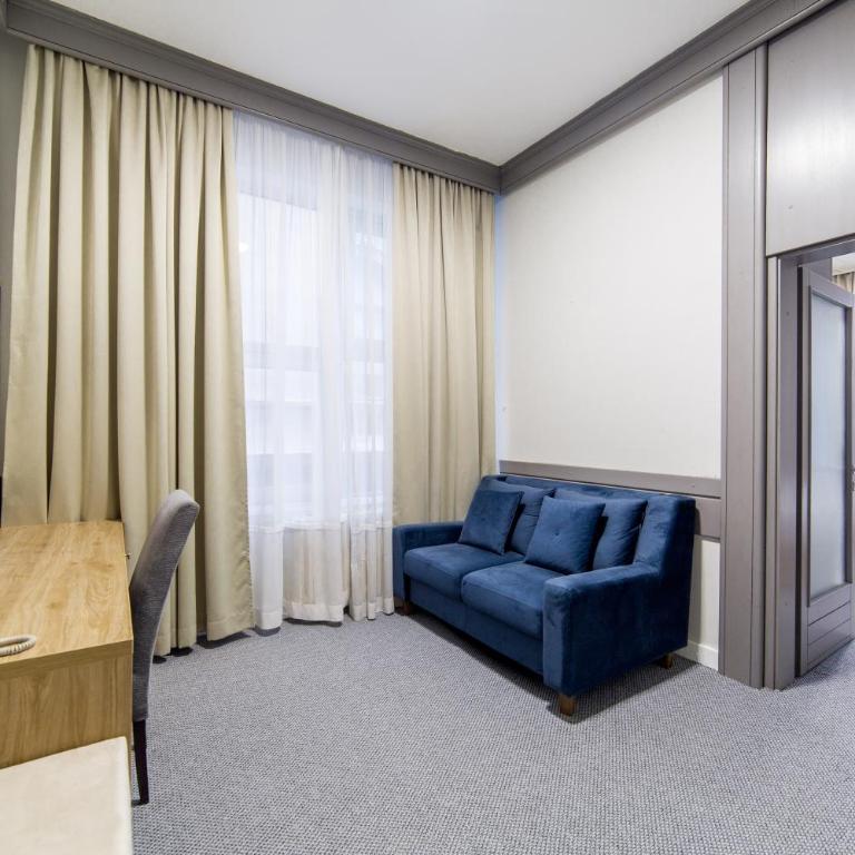 Hotel Sahat - Deluks Suite sa Bračnim Krevetom (King-size) - 4