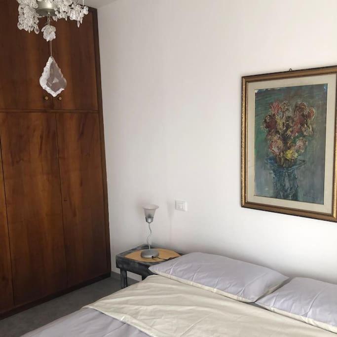 Attico Leonardo, a due passi da centro e stazione - Appartamento con 2 Camere da Letto - 20
