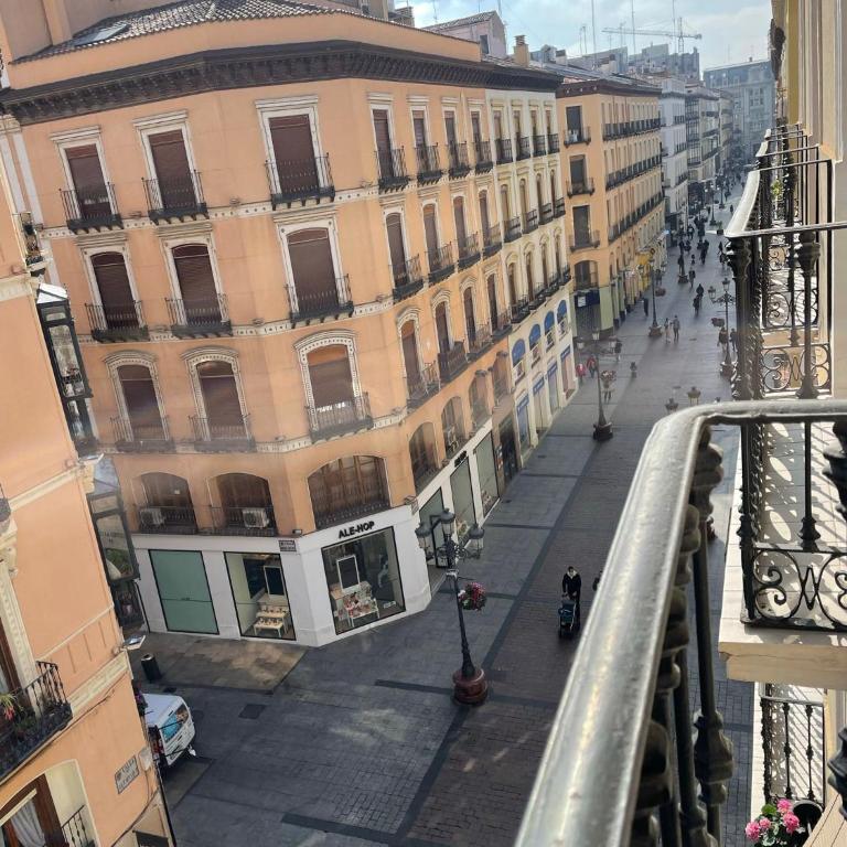 Precioso apartamento exterior en Zaragoza centro. - Apartamento de 1 dormitorio - 46