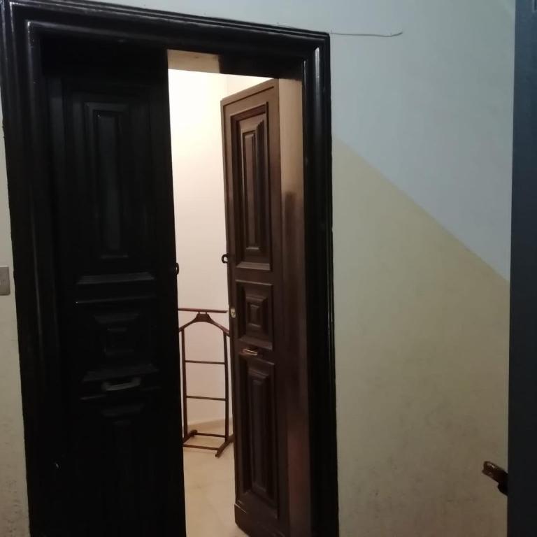 Rosso Quintino - Appartamento con 2 Camere da Letto - 17