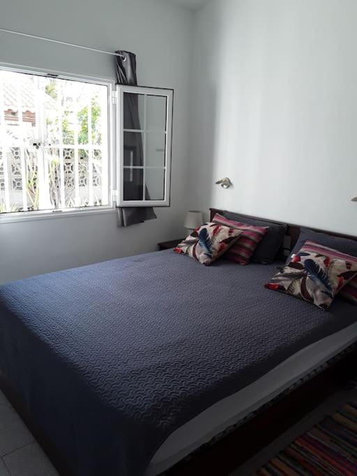 Très BEAU BUNGALOW,JARDIN TROPICAL, RENOVATION ETE 2020 - Casa con 1 dormitorio - 55