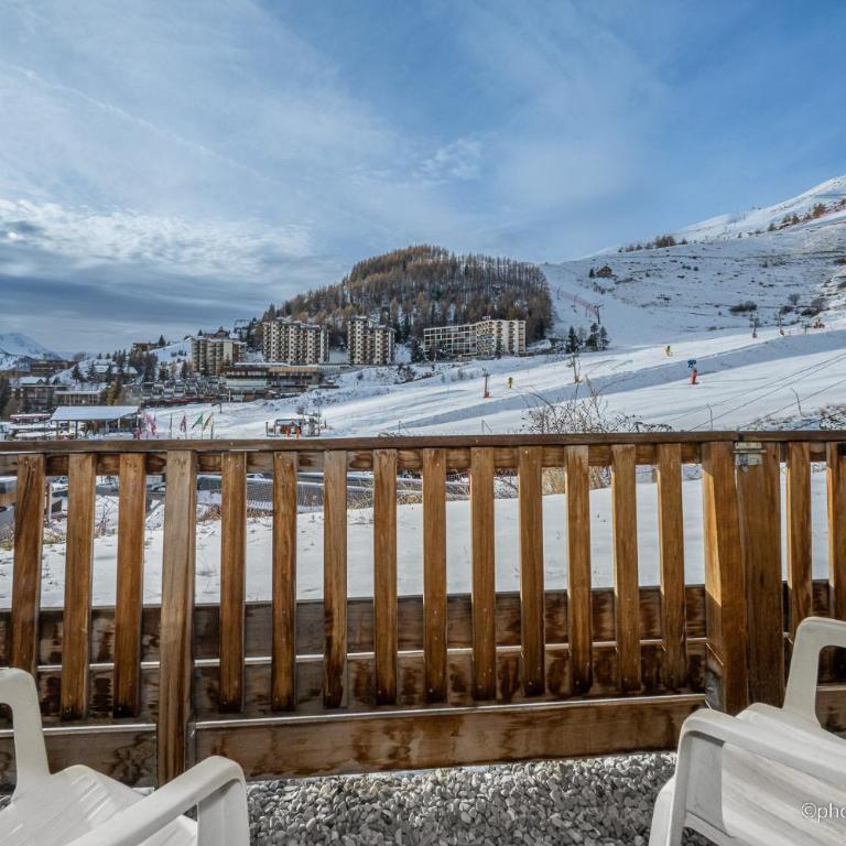 B001- Appartement 2 pieces cabine 6 personnes - Appartement avec Balcon - 12