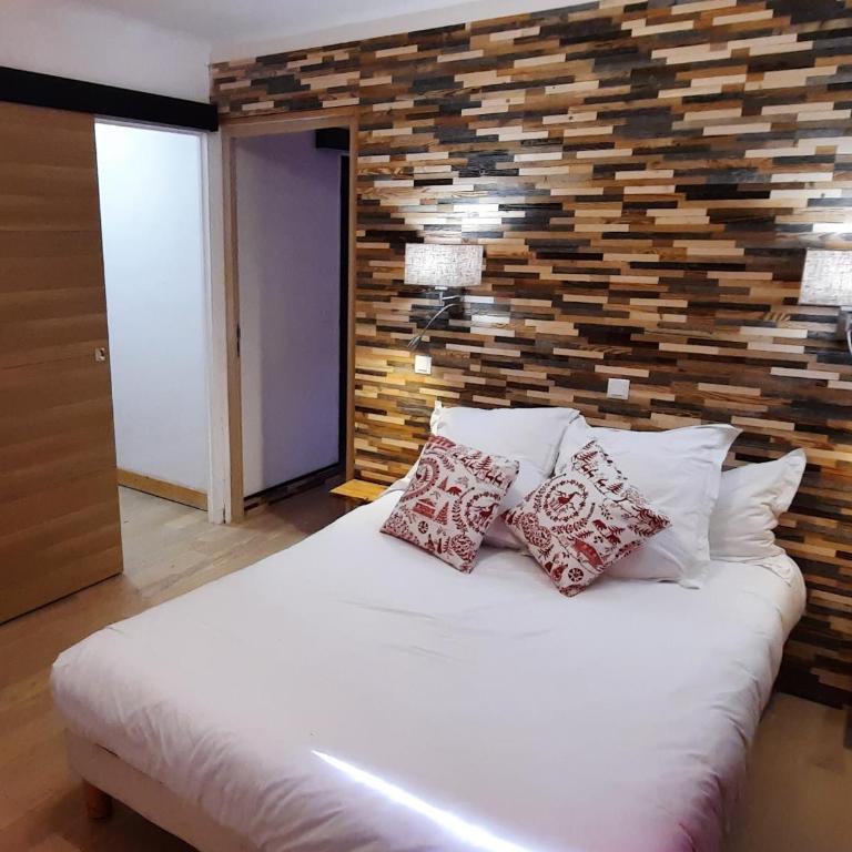 Hôtel Chastellares - Chambre Familiale avec Balcon et Portes Communicantes - Vue sur Pistes - 3