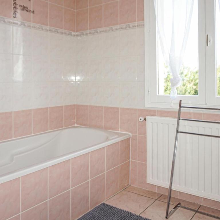 Awesome Home In Carcassonne - Maison de Vacances 4 Chambres - 28