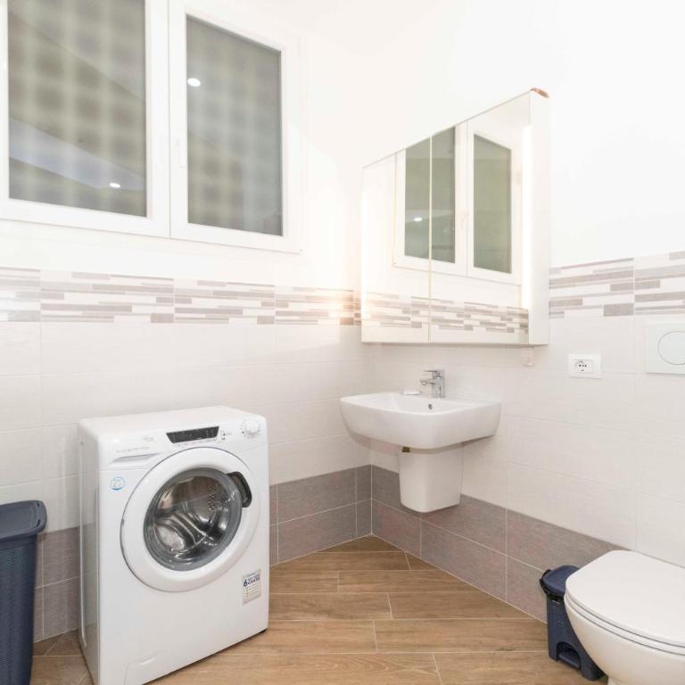 GuestHost - Roomy & Modern Flat Piazza Statuto - Appartamento con 2 Camere da Letto - 32