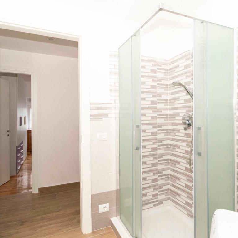 GuestHost - Roomy & Modern Flat Piazza Statuto - Appartamento con 2 Camere da Letto - 30