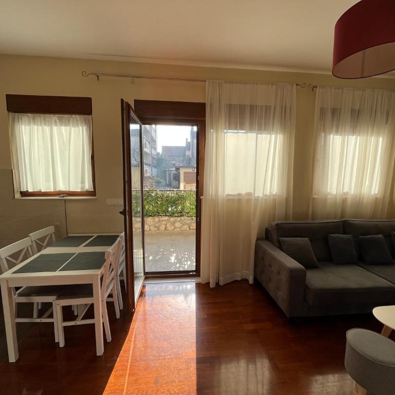 Apartment Sunlight - Apartment - 2