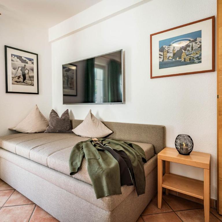 Gästehaus Wiesengrund & Apart Sporer - Comfort Apartment Top 1 mit 2 Schlafzimmern und Bergblick (2-5 Erwachsene) - 14