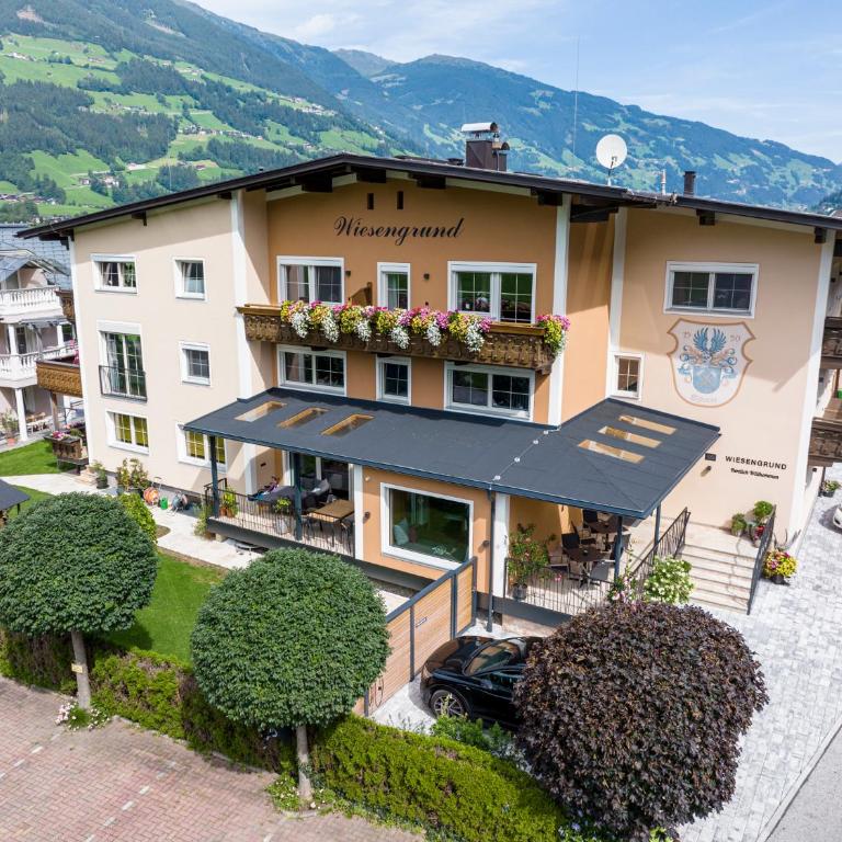 Gästehaus Wiesengrund & Apart Sporer - Apartment mit Blick auf die Berge - 19