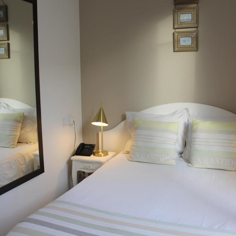 Hôtel La Villa des Oliviers, Seaside Hotel - Chambre Double Basique - Vue sur Jardin - 3