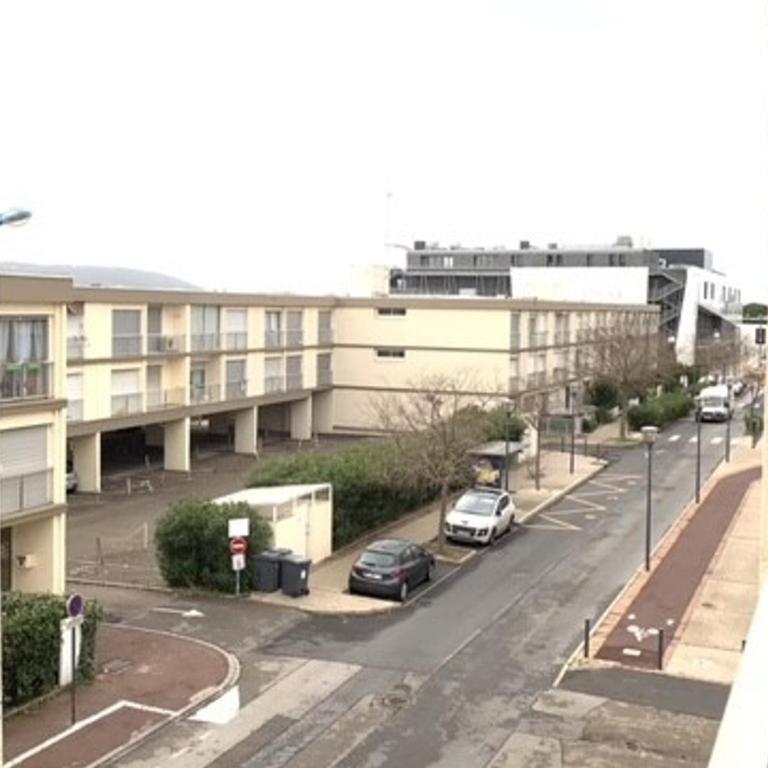 Appartement idéal près des Thermes de Balaruc avec balcon et parking privé - FR-1-503-16 - Studio - 9