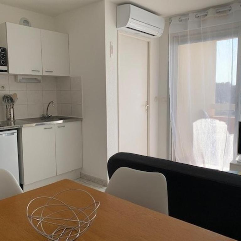 Appart 2* avec clim et animaux admis à Balaruc-les-Bains - FR-1-503-127 - Appartement - 5