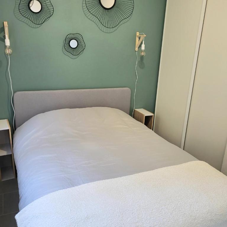 T2 plage de sable à 300m+ parking gratuit - Appartement 1 Chambre - 14