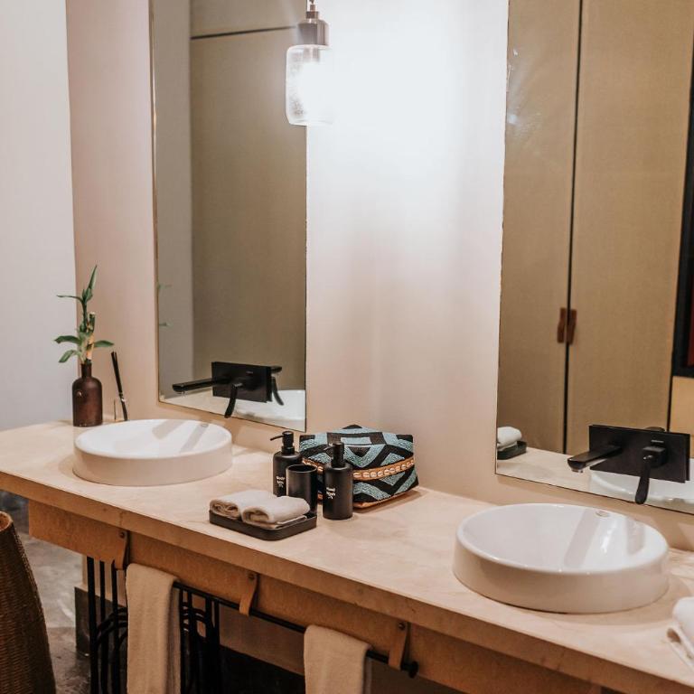 Antelar Casa Destino - Standard King Room - 3