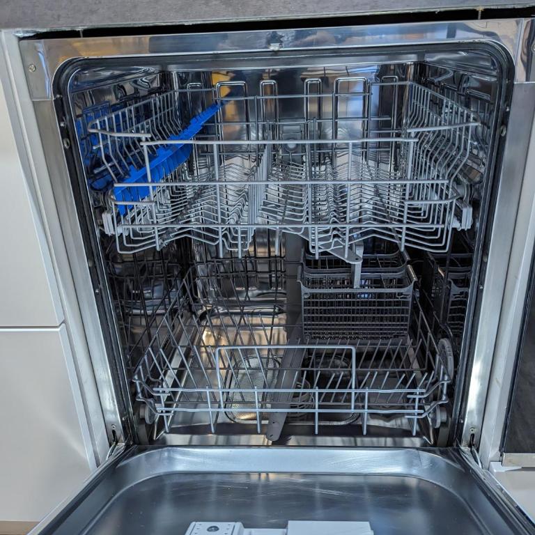 Beau-Jean, Un Cocon Sympa 5 min à Pied du Centre-Ville, Parking Privé, à 10 min du CHU - Appartement 3 Chambres - 13