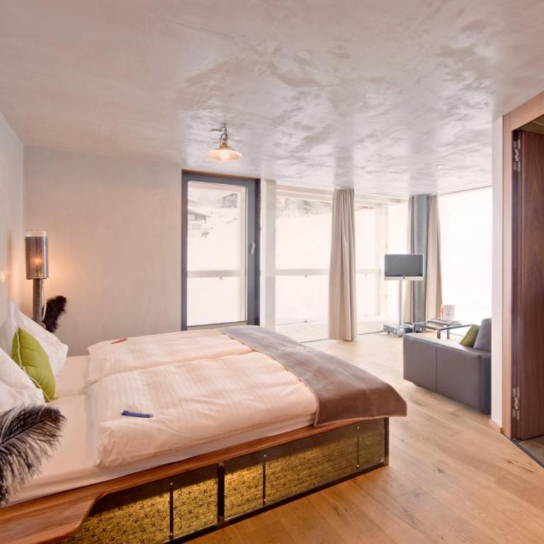 Matterhorn FOCUS Design Hotel - Habitación Doble Superior con vistas a Zermatt - 3