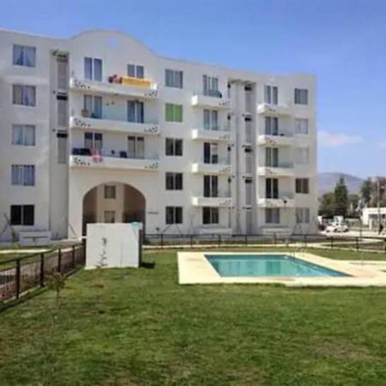Cómodo departamento en La Serena - Three-Bedroom Apartment - 1