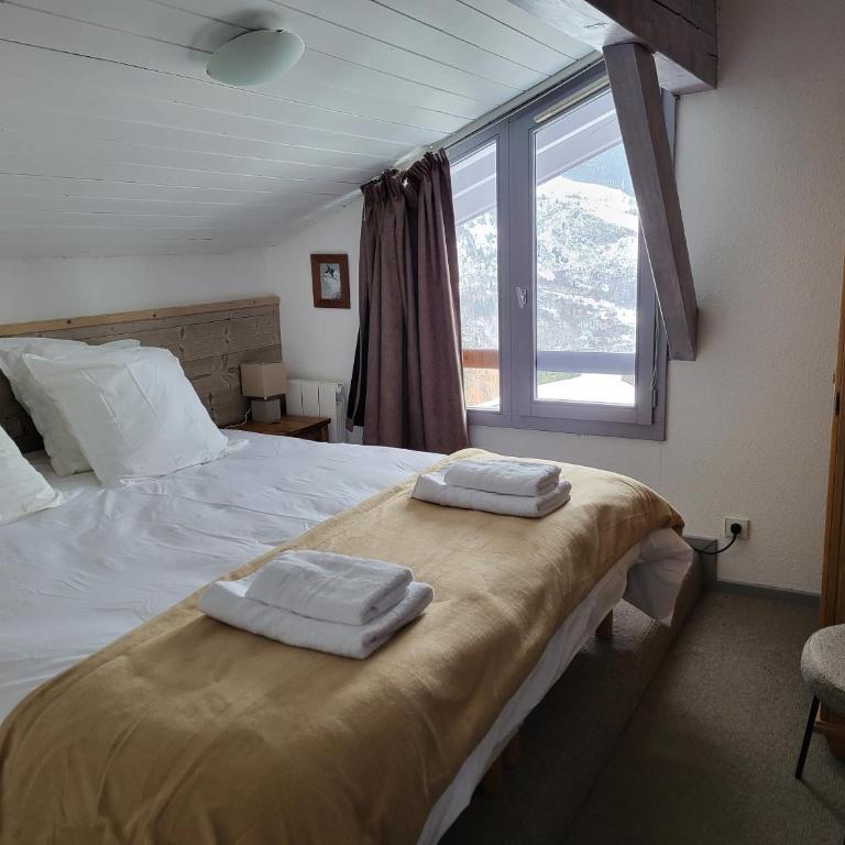 Chalet Courchevel La Tania - 14 personnes - 7 chambres 7 salles de bains - 40 m des pistes - Chalet - 22
