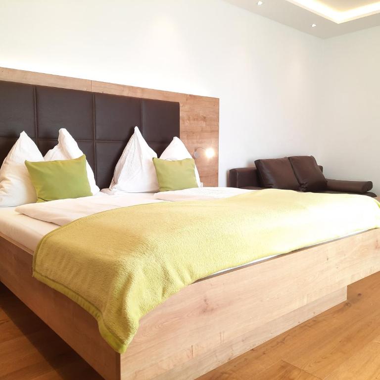Landhaus Ferk - Apartment mit Balkon - 1
