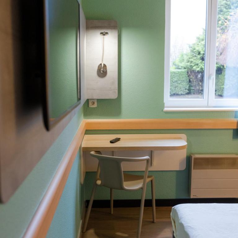ibis budget Albertville - Chambre Triple - 2