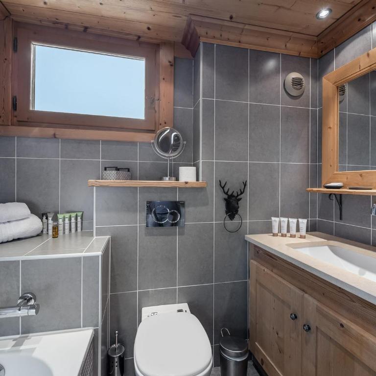 Chalet confortable avec sauna à Courchevel Le Praz, proche remontées - FR-1-568-15 - Chalet (10 Adultes) - 7