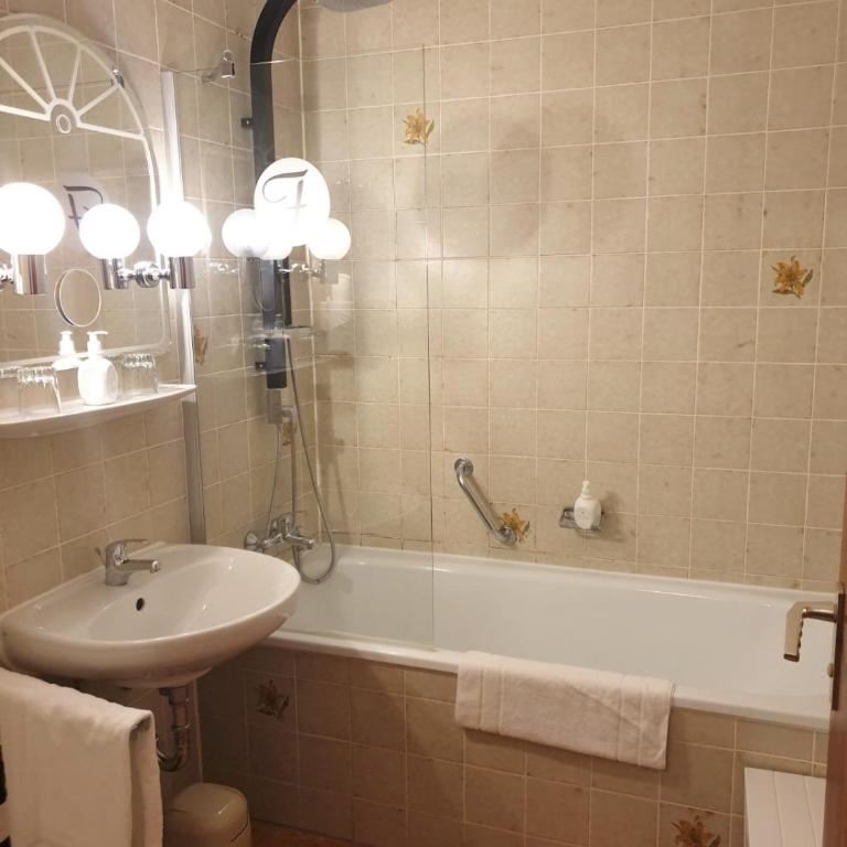 Apartment Rathausplatz - HOTEL FÜRSTENHOF - Apartamento de 1 dormitorio - 3