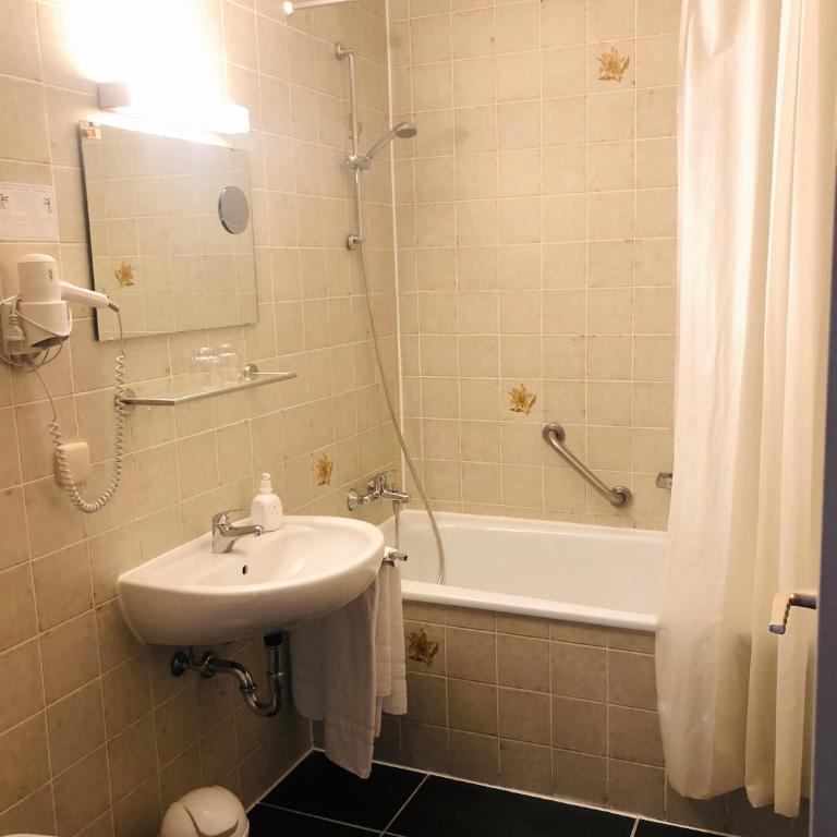 Apartment Rathausplatz - HOTEL FÜRSTENHOF - Apartamento de 1 dormitorio - 3